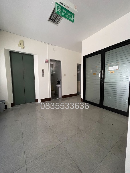 ให้เช่าอาคารสำนักงาน 5 ชั้น วิสุทธานี มีลิฟท์ ถ. ลาดพร้าว101/3 ใกล้รถไฟฟ้าสายสีเหลือง ลาดพร้าว-สำโรง