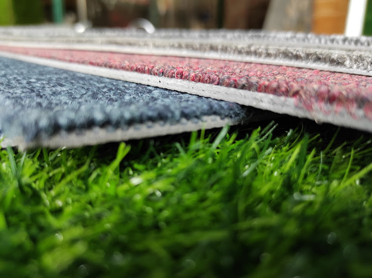 #”พรมแบบแผ่นรุ่นปู OFFICEเนื้อหนา 0817354812พร้อมทีมช่าง #” Carpet tile 50x50cm*5-6มิล1 กล่องมี 5 ตรม. 20แผ่น    ดูแลง่าย   เหมาะปู  ออฟฟิต  ปู ทางเดิน   สำนักงาน  อาคารๆ  ฟิตเนส  ประกัน 5ปี   พรมแผ่นCarpet tile 50x50cm สีแดงปนดำ  สีเบส  สีเทาขาว ราคา 1,8