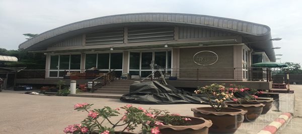 ขายที่ดิน 7ไร่ พร้อมพื้นที่ใช้สอย ลานคอนกรีตเต็มพื้นที่ มีโรงงาน โกดัง สำนักงาน อุปกรณ์และใบ รง.4 ครบถ้วน ติดกับถนน 2 ด้านในราคาที่เปล่า - KK1434S