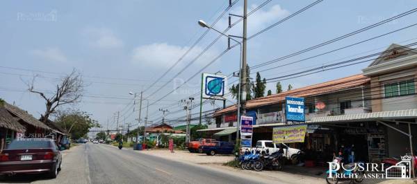 ขายที่ดิน 18 ไร่ ติดกับถนนเส้นวัดคลองตัน ที่สวยสี่เหลี่ยมสวย หน้ากว้างติดถนนถึง 100 เมตร ด้านหลังติดคลอง บรรยากาศดี - KK2138S