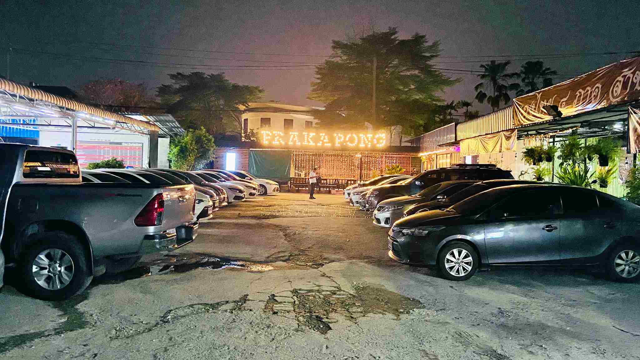 เซ้งด่วน‼️ ร้านอาหาร  ทำเป็นร้านเหล้าได้ ย่านรามคำแหง @พระราม 9 