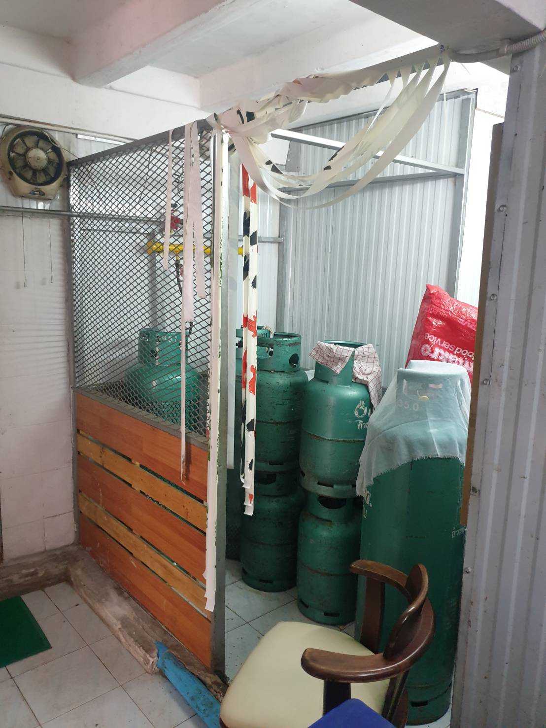 เซ้ง‼️ ร้านรสโปรด สาขาซอยมหาดไทย ติดถนนใหญ่ลาดพร้าว122 