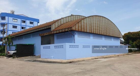 ให้เช่า โกดังพื้นที่650ตรม.​เคยทำโรงงานเหล็กมาก่อน อยู่​ใกล้AAอพาร์ทเม้น ต.คอกกระบือ​ อ.เมือง​ จ.สมุทรสาคร​ ให้เช่า45,000/เดือน