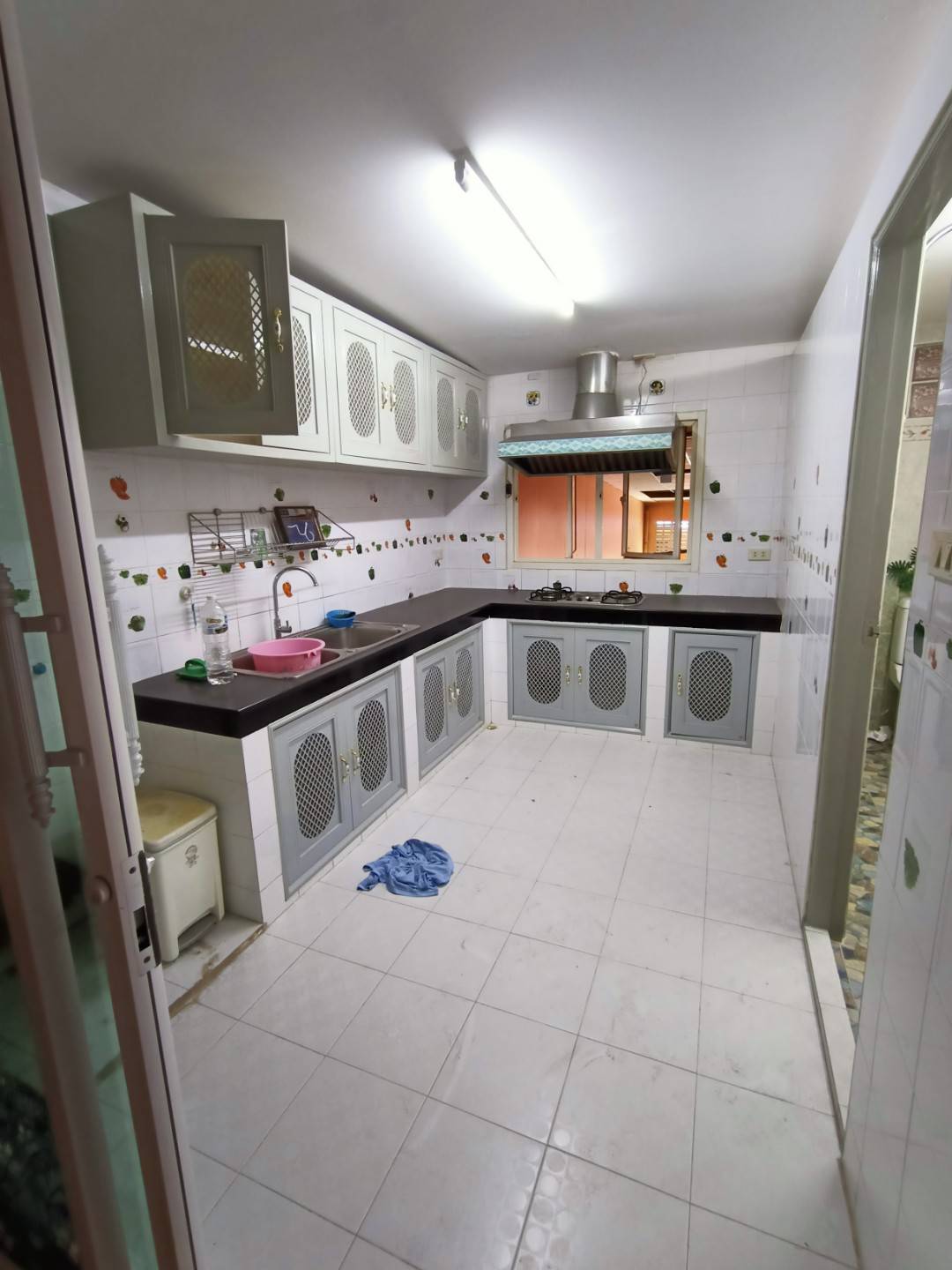 ขาย อาคารพาณิชย์ เจริญนคร 14 ลดเหลือเพียง 9.75 ล้านบาทเท่านั้น