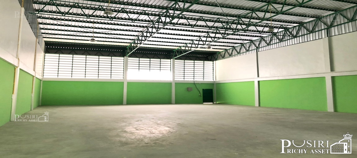 ให้เช่าโกดังใหม่แกะกล่อง 468 ตร.ม. ในซอยหมอศรี พร้อมออฟฟิศ 2 ชั้น เทรลเลอร์เข้าออกสะดวก สิ่งอำนวยความสะดวกครบ ใกล้ถนนเพชรเกษม 1.8 กม.  KK3816R