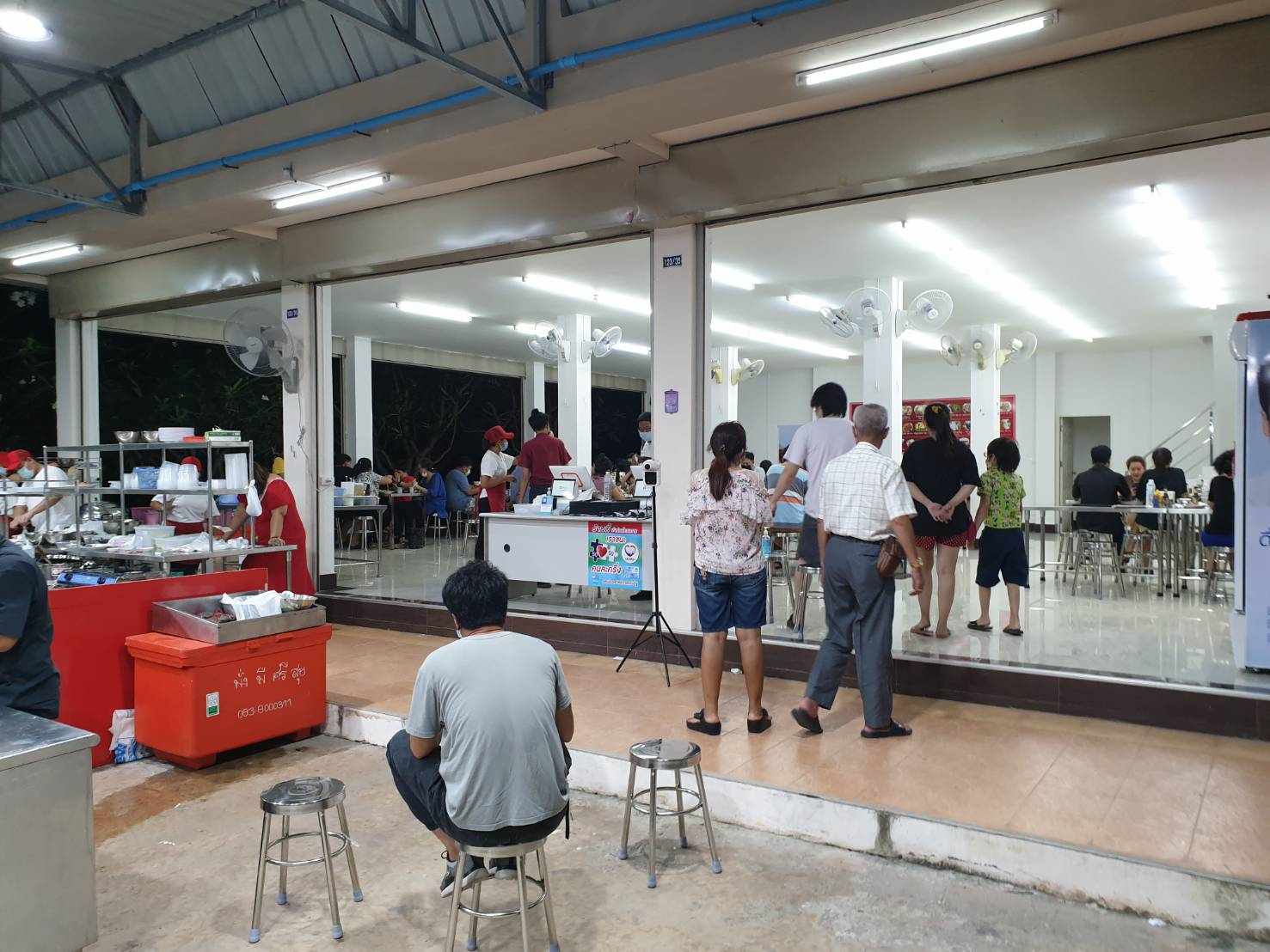 เซ้ง‼️ ร้านอาหาร สไตล์เยาวราช หน้าหมู่บ้านสารินซิตี้ @ซ.พันท้ายนรสิงห์ พระราม 2 