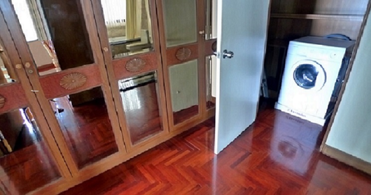 for rent Lake avenue condo sukhumvit 16 closed to bts asoke   ให้เช่าเลคอเวนิว