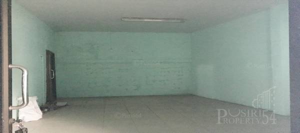 ขาย/ให้เช่า 300 ตรม. เดินทางสะดวก ใกล้ ถ.หลักเส้นเพชรเกษม เพียง 300 เมตร อ้อมน้อย - KK2839S