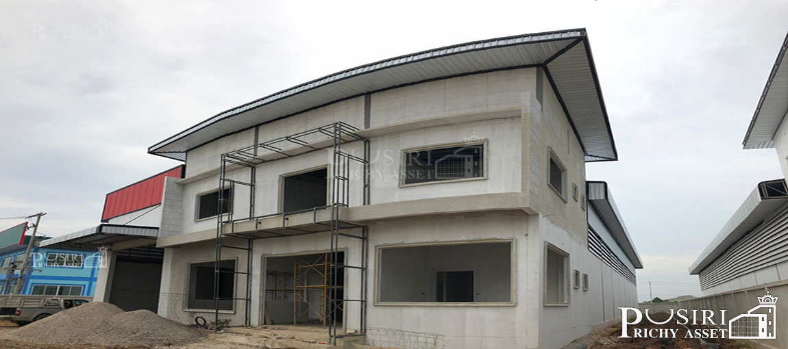 โรงงานใหม่สไตล์โมเดิร์น 1.5 ไร่ พื้นที่ใช้สอยเยอะถึง 1,270 ตร.ม. พร้อมสำนักงาน 2 ชั้น พื้นที่จอดรถ ใกล้ ถ. เศรษฐกิจ  KK4050S