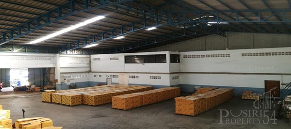 ขายโรงงาน 1 ไร่ พื้นที่ใช้สอยเยอะ แบ่งเป็นสัดส่วน ครบครันด้วย ออฟฟิตเเละบ้านพักคนงาน ใกล้ถนนพุทธสาคร    