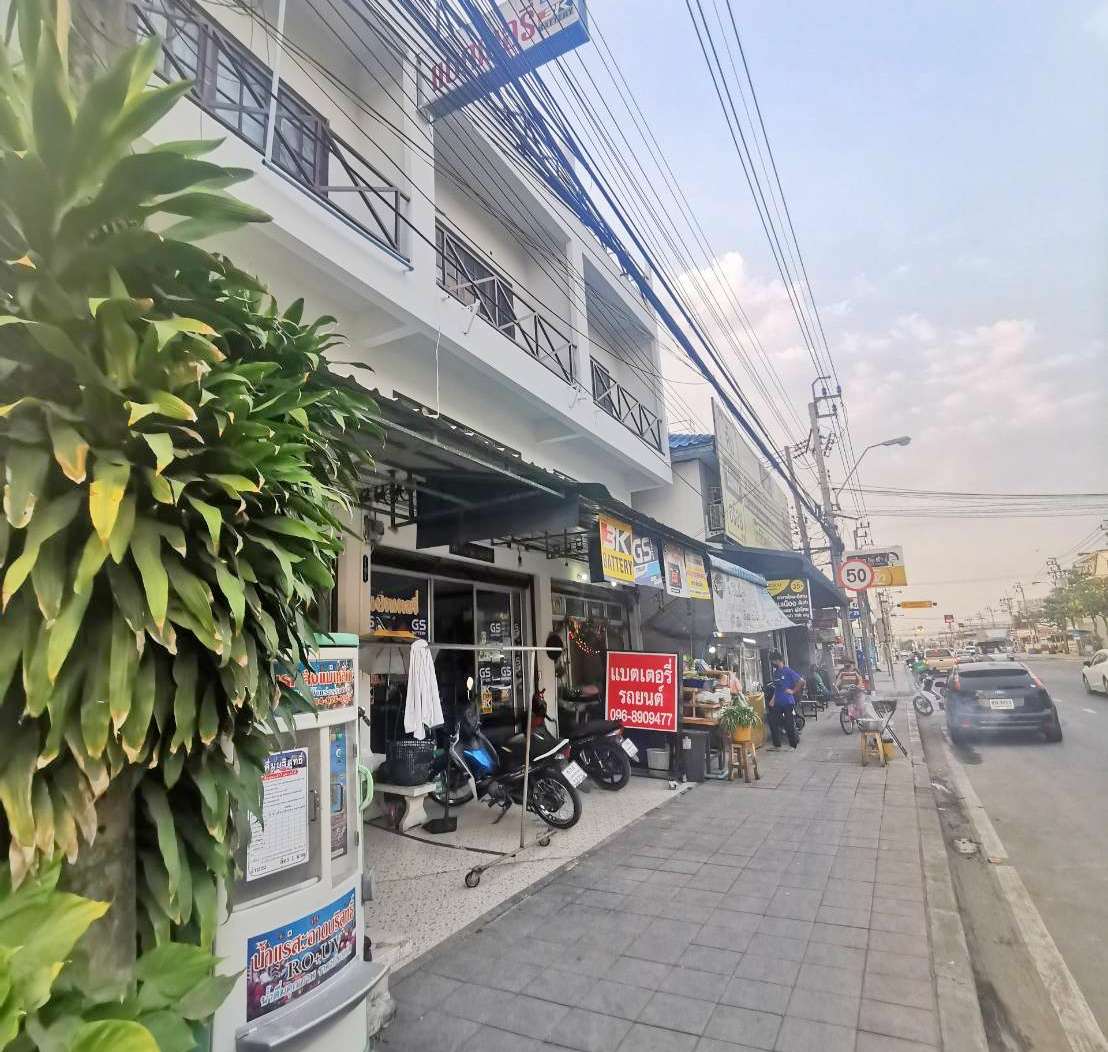 เซ้ง‼️ ร้านแบตเตอรี่ ติดถนนหลักเส้นหทัยราษฎร์ (ปากซอย 25) @มีนบุรี 