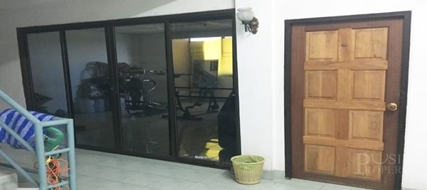 ลดราคาพิเศษกับโรงงาน ผลิตเม็ดพลาสติก 141 วา ทำได้ ถูกกฎหมาย พร้อมใบอนุญาต รง.4 วางของหนักได้มาก พื้นรับโหลด 3 ตัน/ตรม. ใกล้ ถ.เอกชัย และ เศรษฐกิจ - KK3125S