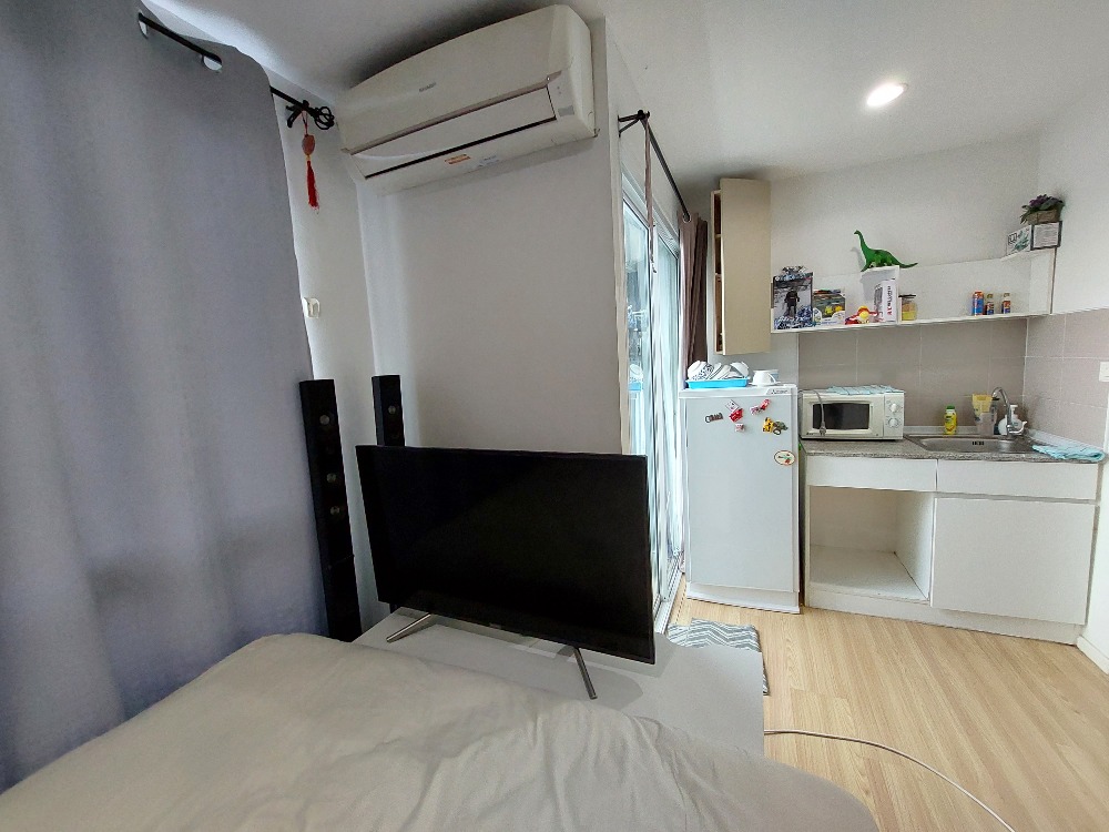 ให้เช่า คอนโดห้องสวย(ห้องมุม)Feel Condo ตึกมี8ชั้น อยู่ชั้น8 ขนาด 23 ตรม. อยู่ถนน ลาดพร้าว-วังหิน79 เข้าออก รัชดา36ได้ ให้เช่า6,500/เดือน