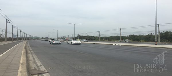 ความเจริญบน ถนนพุทธสาคร ที่ดินเกือบ 6 ไร่ ทำเลทอง อนาคตใกล้เส้นตัดใหม่ กัลปพฤกษ์-พุทธสาคร จัดสรรใช้งานง่าย ได้มูลค่าเพิ่มจากที่หน้ากว้าง 39 เมตร - KK0141S
