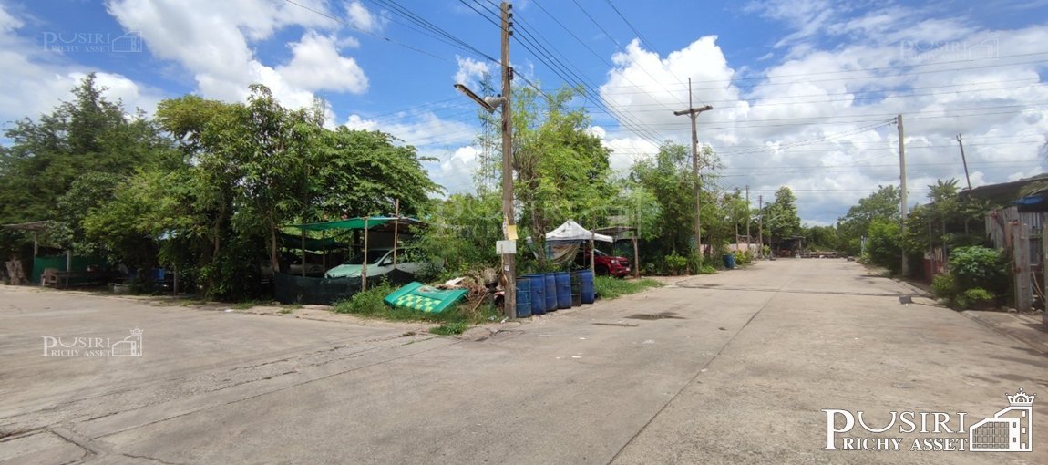 ที่ดิน 50 วา ถมพร้อมสร้าง เงียบสงบ เดินทางง่าย ใกล้ความเจริญ 