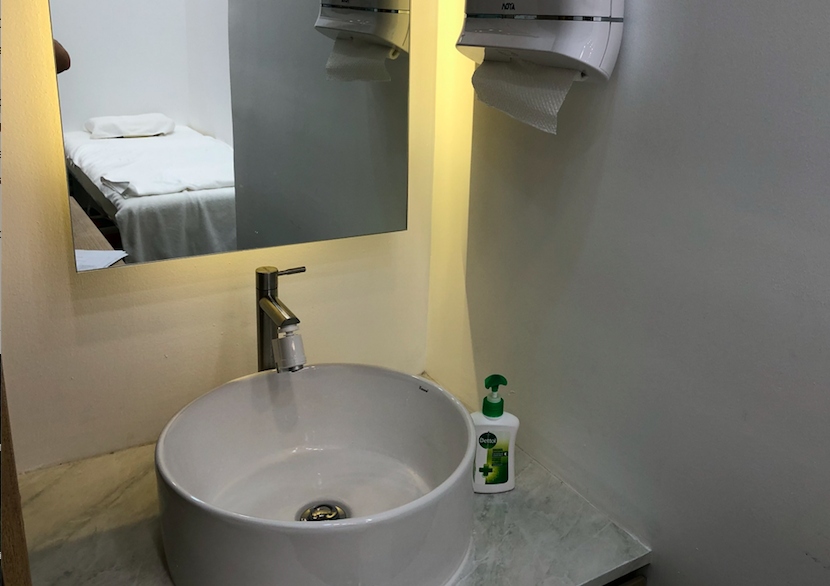 เซ้ง‼️ คลินิก คลองเตย-พระราม 4 @THE PARQ [ อาคารสำนักงาน+ร้านค้าเพียบ ]