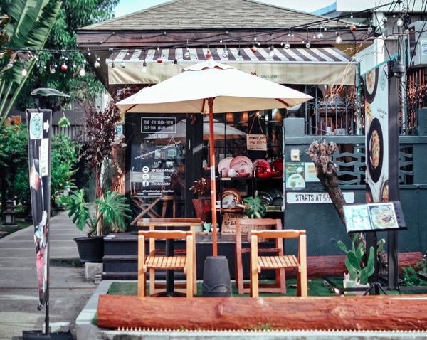 เซ้ง‼️ ร้านกาแฟ ใจกลางเอกมัย สไตล์บ้านกระจก-อบอุ่น @เขตวัฒนา กทม.