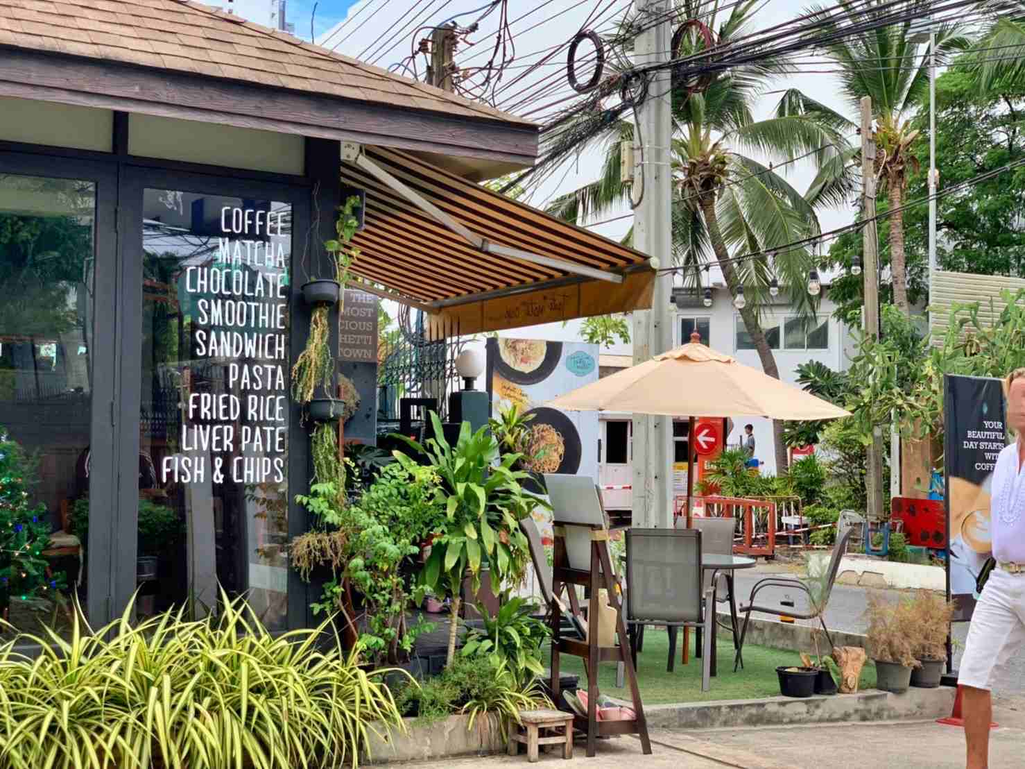 เซ้ง‼️ ร้านกาแฟ ใจกลางเอกมัย สไตล์บ้านกระจก-อบอุ่น @เขตวัฒนา กทม.