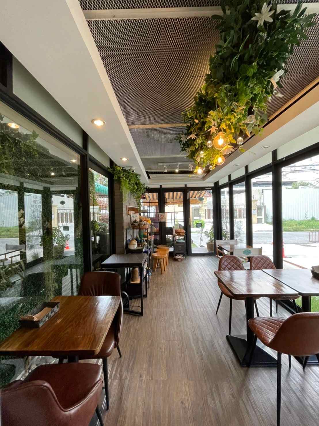 เซ้ง‼️ ร้านกาแฟ ใจกลางเอกมัย สไตล์บ้านกระจก-อบอุ่น @เขตวัฒนา กทม.