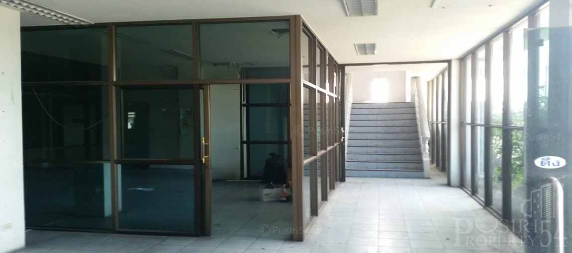 โรงงานสุดคุ้ม เกือบ 9 ไร่ บ้านโป่ง พร้อมใบ รง.4 พื้นที่ใช้สอยมากถึง 8,900 ตารางเมตร พร้อมออฟฟิต 3 ชั้น ย้ายเข้าทำกิจการได้ทันที – ขายโรงงานราชบุรี - KK2072S