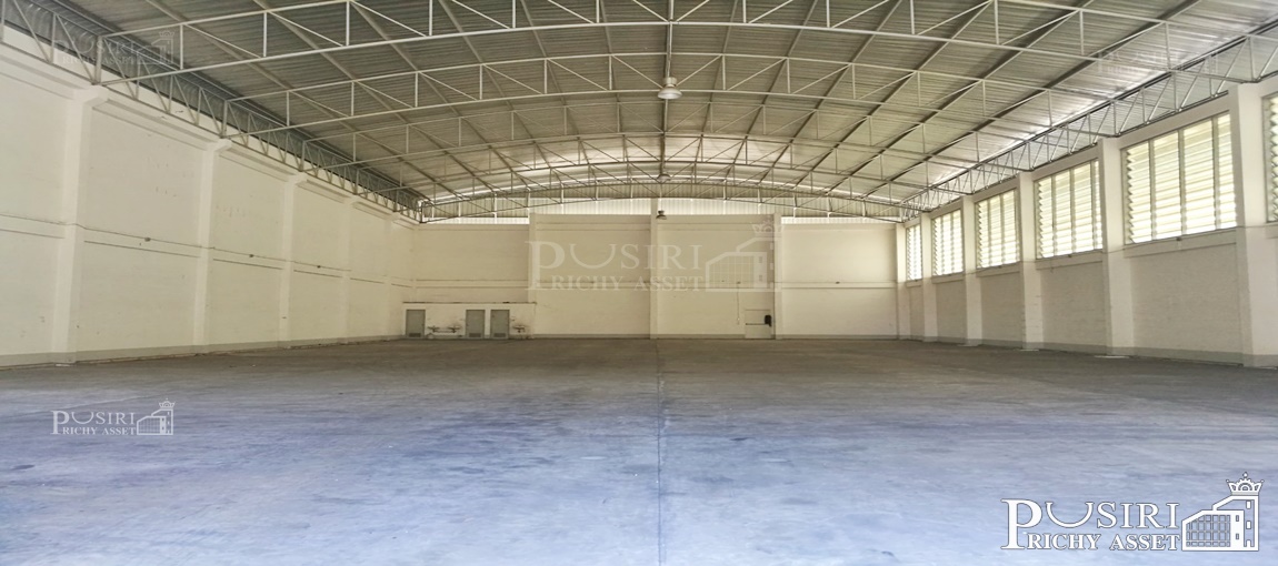 ให้เช่าโรงงานสภาพใหม่ 700-5,920 ตร.ม. บนพื้นที่สีม่วง รถเทรลเลอร์เข้า-ออกสะดวก ปลอดภัยด้วยรปภ.คอยดูแล