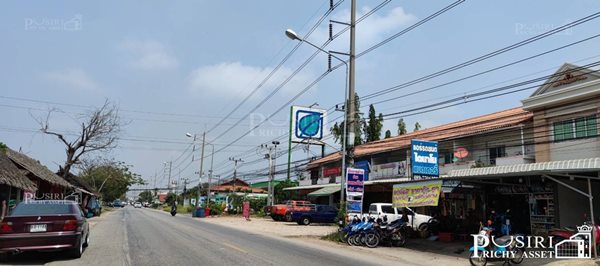 ขายที่ 18 ไร่ ติดถนนวัดคลองตัน ที่สวยสี่เหลี่ยมสวย หน้ากว้างติดถนนถึง 100 เมตร ด้านหลังติดคลอง บรรยากาศดี - KK2138S