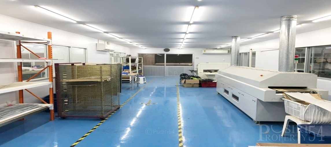 ให้ เช่า โรงงานพื้นอีพ็อกซี่ 2,400 ตร.ม. ผังสีม่วง มีสำนักงาน ใกล้ถนน 4 เลนส์ ถ.บางปลา