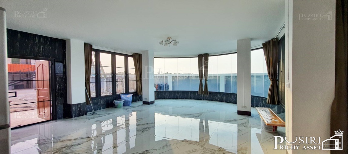 ธุรกิจอพาร์ทเม้นท์ เกือบ 3 ไร่ ทั้งสวย ทั้งใหม่ อนาคตดี ใกล้แหล่งชุมชน เดินทางง่ายถนนเส้นกาญจนา