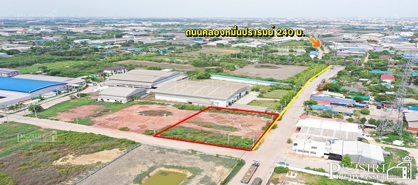ที่สวย 608 วา ติดถนน 2 ด้าน ถนนกว้างสะดวก แวดล้อมด้วยโรงงานด้วยกัน 