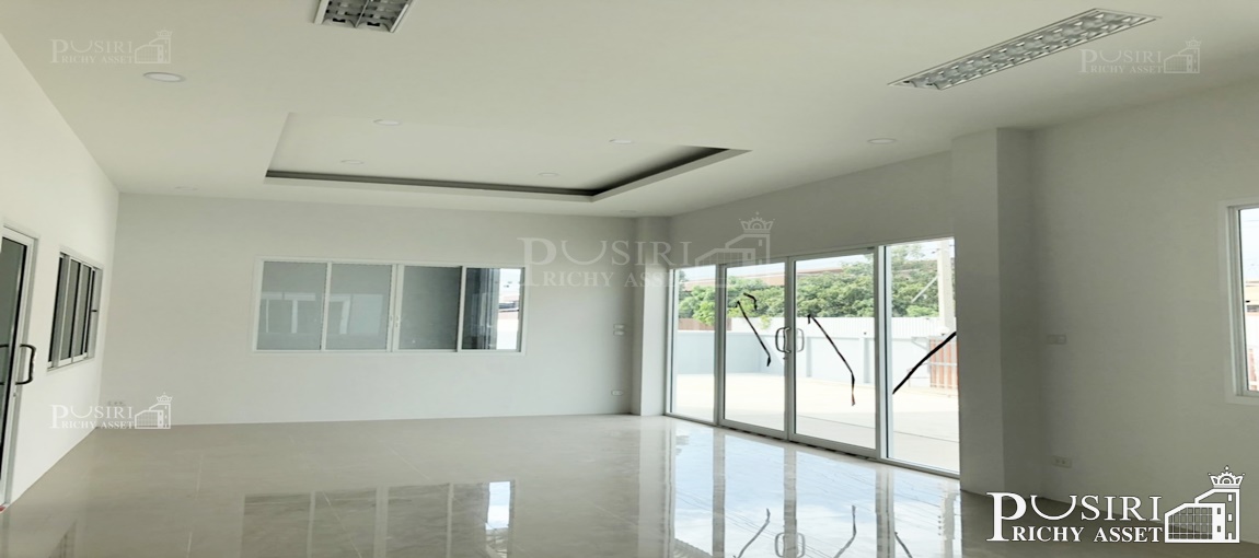 ด่วน! หลังสุดท้าย โกดังใหม่ย่านคลองแนว 367 วา พร้อมสำนักงาน 2 ชั้น ใกล้ถ.เศรษฐกิจ ราคาพิเศษเพียง 11.5 ล้าน