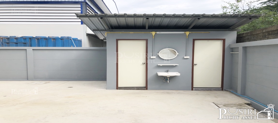 ด่วน! หลังสุดท้าย โกดังใหม่ย่านคลองแนว 367 วา พร้อมสำนักงาน 2 ชั้น ใกล้ถ.เศรษฐกิจ ราคาพิเศษเพียง 11.5 ล้าน