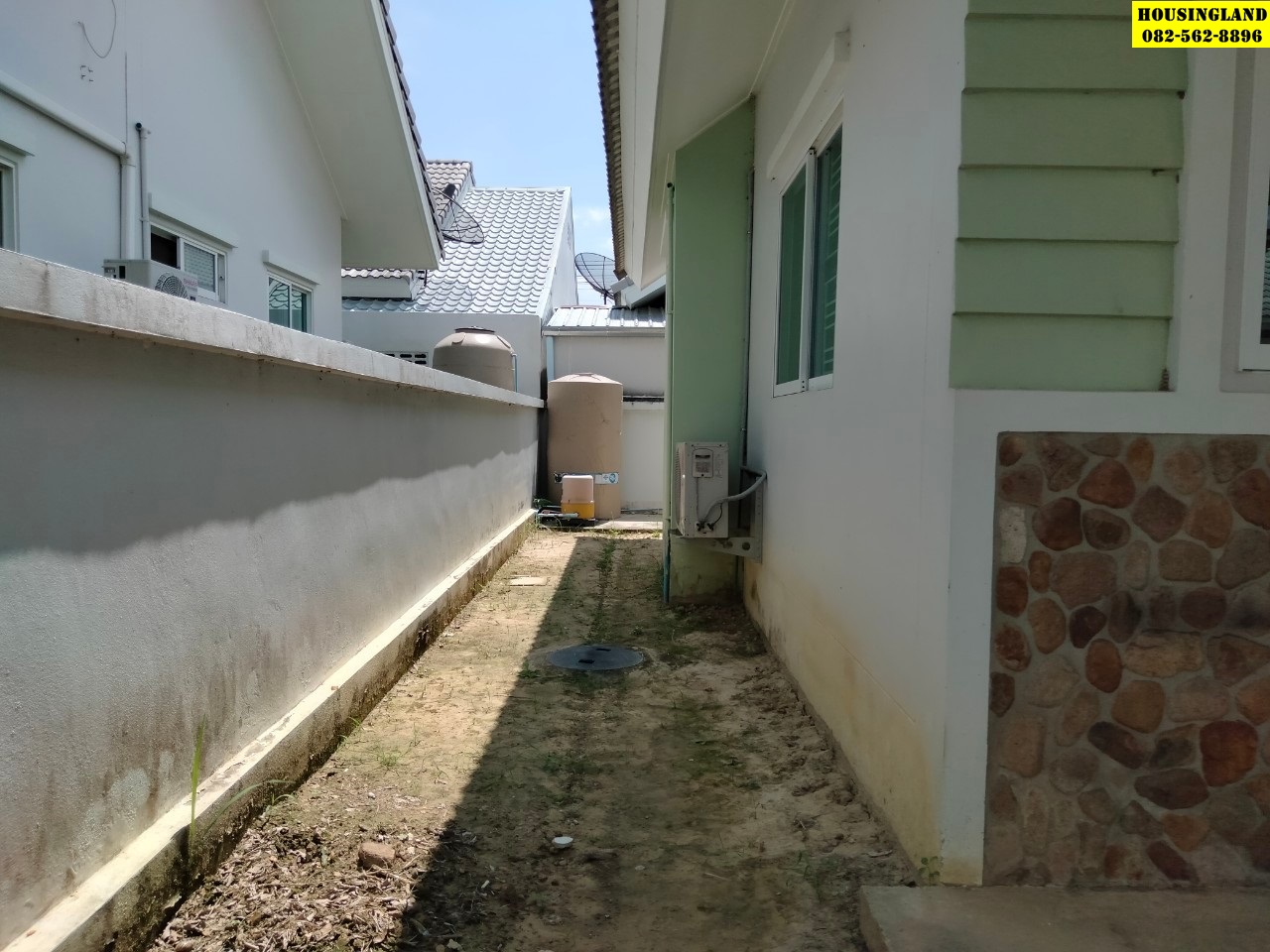 ขายบ้านแฝดชั้นเดียว หมู่บ้านภูผาล้อม ตำบลบ้านใหญ่ อำเภอเมืองนครนายก จังหวัดนครนายก