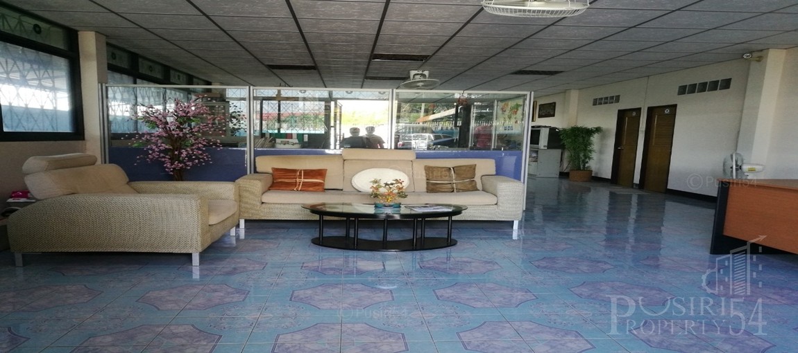 ขายโรงงาน 1 ไร่ พื้นที่ใช้สอยเยอะ เป็นสัดส่วน ครบครันด้วย ออฟฟิต เเละบ้านพักคนงาน ใกล้ ถนนพุทธสาคร    