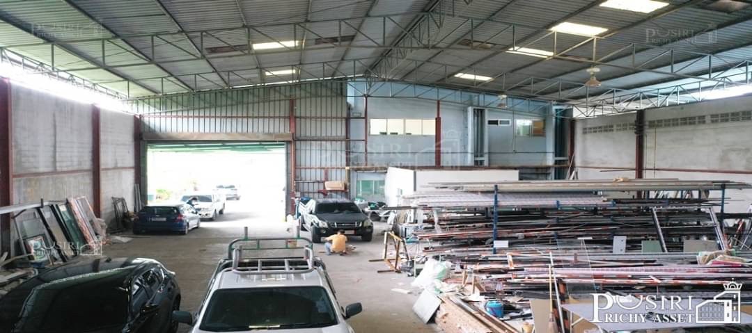 โกดังติดถนนใหญ่ในราคาถนนซอย พร้อมสำนักงาน บ้านพักคนงาน 1 ไร่เศษ ลูกค้าสังเกตุคุณได้ง่ายๆ 