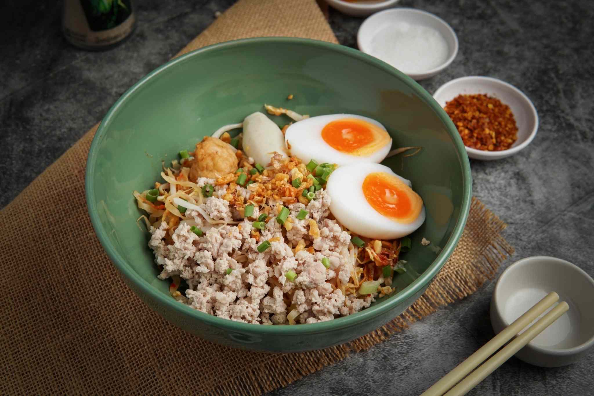 ปล่อยเซ้ง‼️ ร้านอาหารสตรีทฟู้ด U Street Food Center หลังบิ๊กซีอ่อนนุช คนผ่านเยอะทั้งวัน