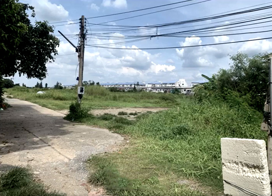 ขายที่ดิน 45 ไร่ ใกล้รถไฟฟ้าสถานีเศรษฐบุตรบำเพ็ญ ถ.รามอินทรา แขวงมีนบุรี เขตมีนบุรี กรุงเทพฯ