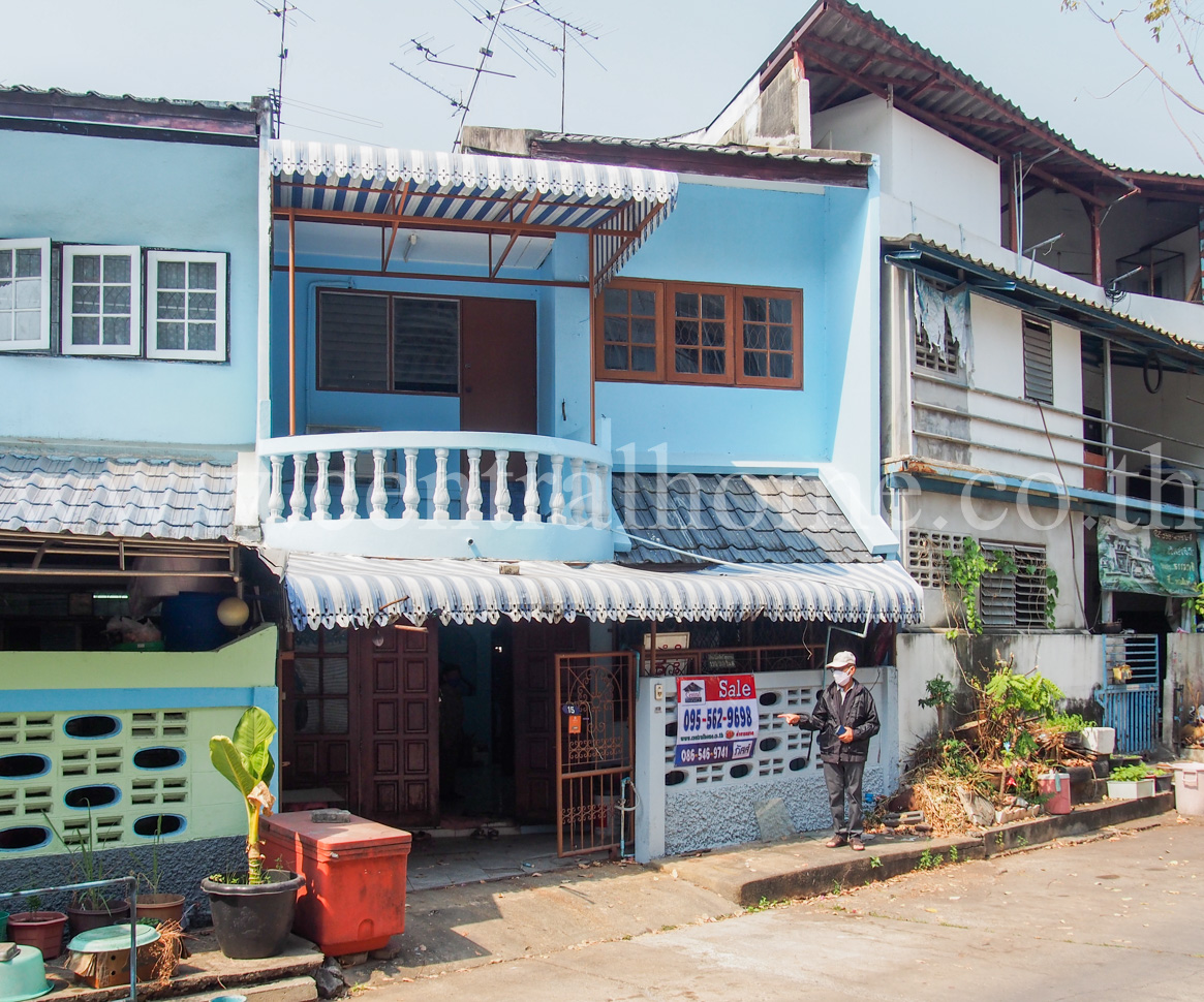 ทาวน์เฮ้าส์ สร้างเอง ซอย ติวานนท์ 29 ( Honda ติวานนท์ )