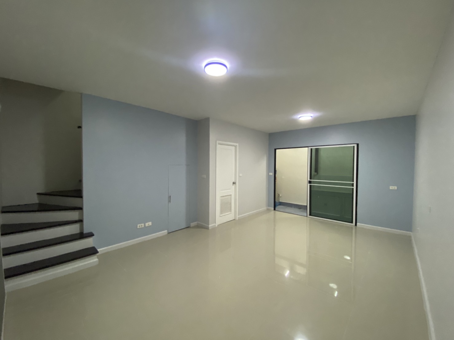 ขายถูก หมู่บ้านพฤกษาไลท์ ล็อกซ์ สุขุมวิท-เทพารักษ์ พร้อมอยู่ ตกแต่งใหม่ 