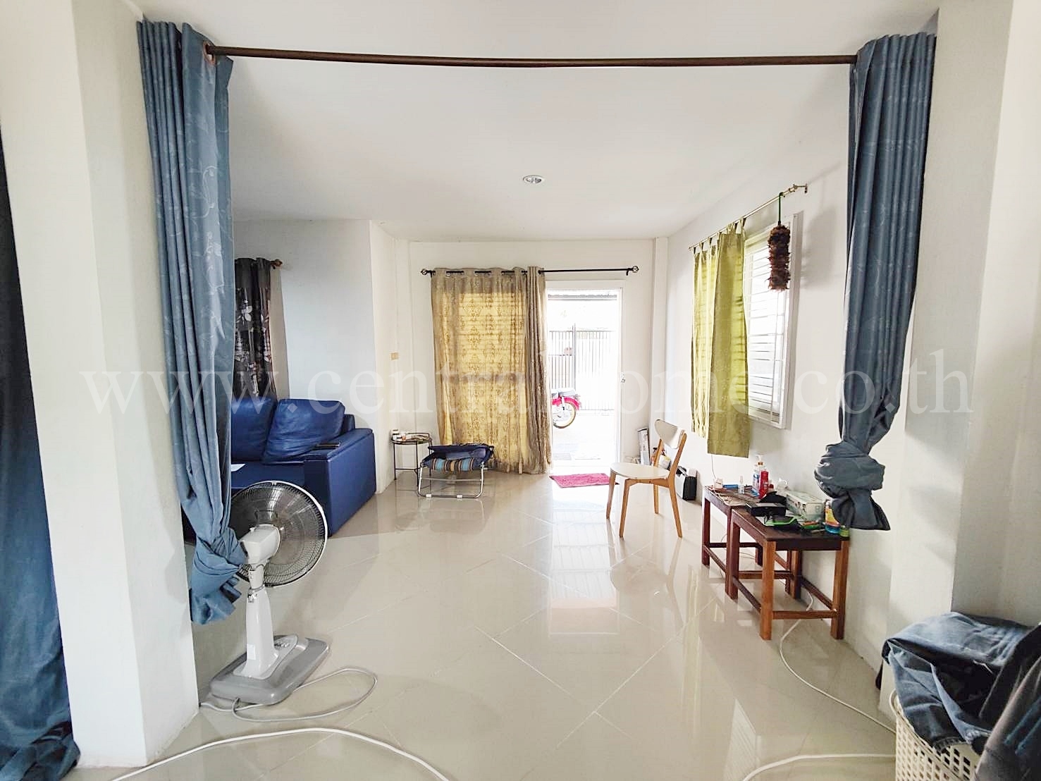 บ้านแฝด หมู่บ้าน สิวารัตน์ 9 บางบัวทอง - ไทรน้อย หลังมุม