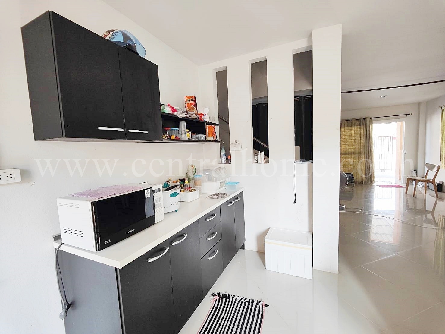 บ้านแฝด หมู่บ้าน สิวารัตน์ 9 บางบัวทอง - ไทรน้อย หลังมุม