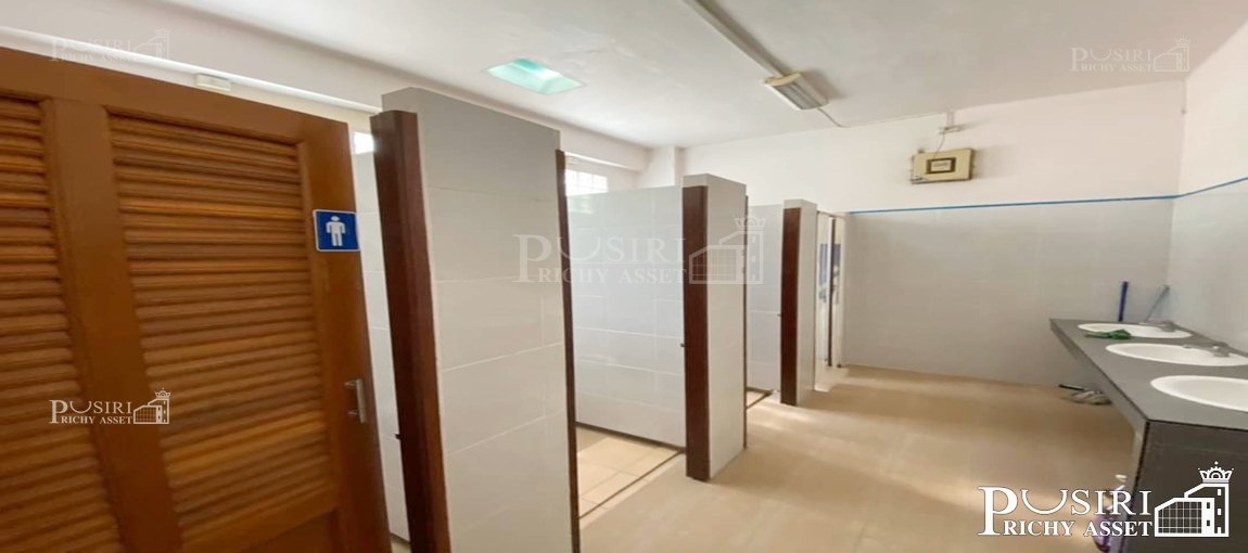 โรงงาน 2 ไร่เศษ บางกระดี่ ซ.10 พร้อมบ้าน ออฟฟิศ สามารถต่อเติมหรือสร้างเพิ่มได้ ใกล้พระราม 2 