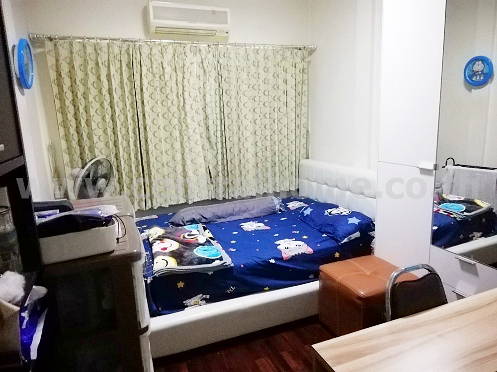 ทาวน์โฮม หมู่บ้าน ดรีม ทาวน์ ซอย สวนผัก 32 ถูกสุดในโครงการ