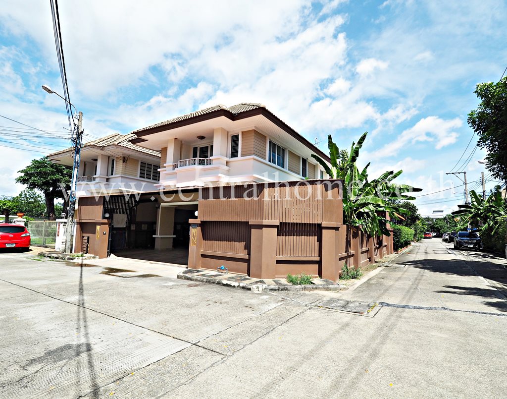 บ้านแฝด หมู่บ้าน อรุณวดี ราชพฤกษ์ - พระราม 5 หลังมุม