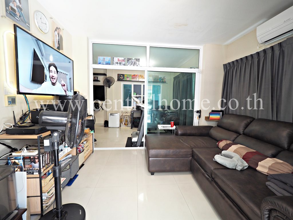 บ้านแฝด หมู่บ้าน อรุณวดี ราชพฤกษ์ - พระราม 5 หลังมุม