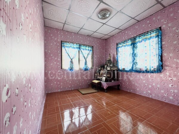  บ้านเดี่ยว ซอย เสรีไทย 83 แยก 1 - ซอย สวนสยาม หลังมุม