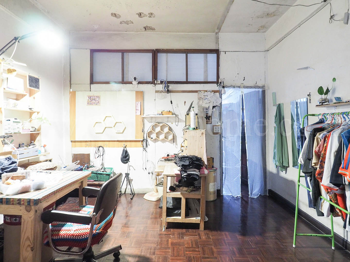 ตึกแถว ประชาชื่น 24 ห้องริม