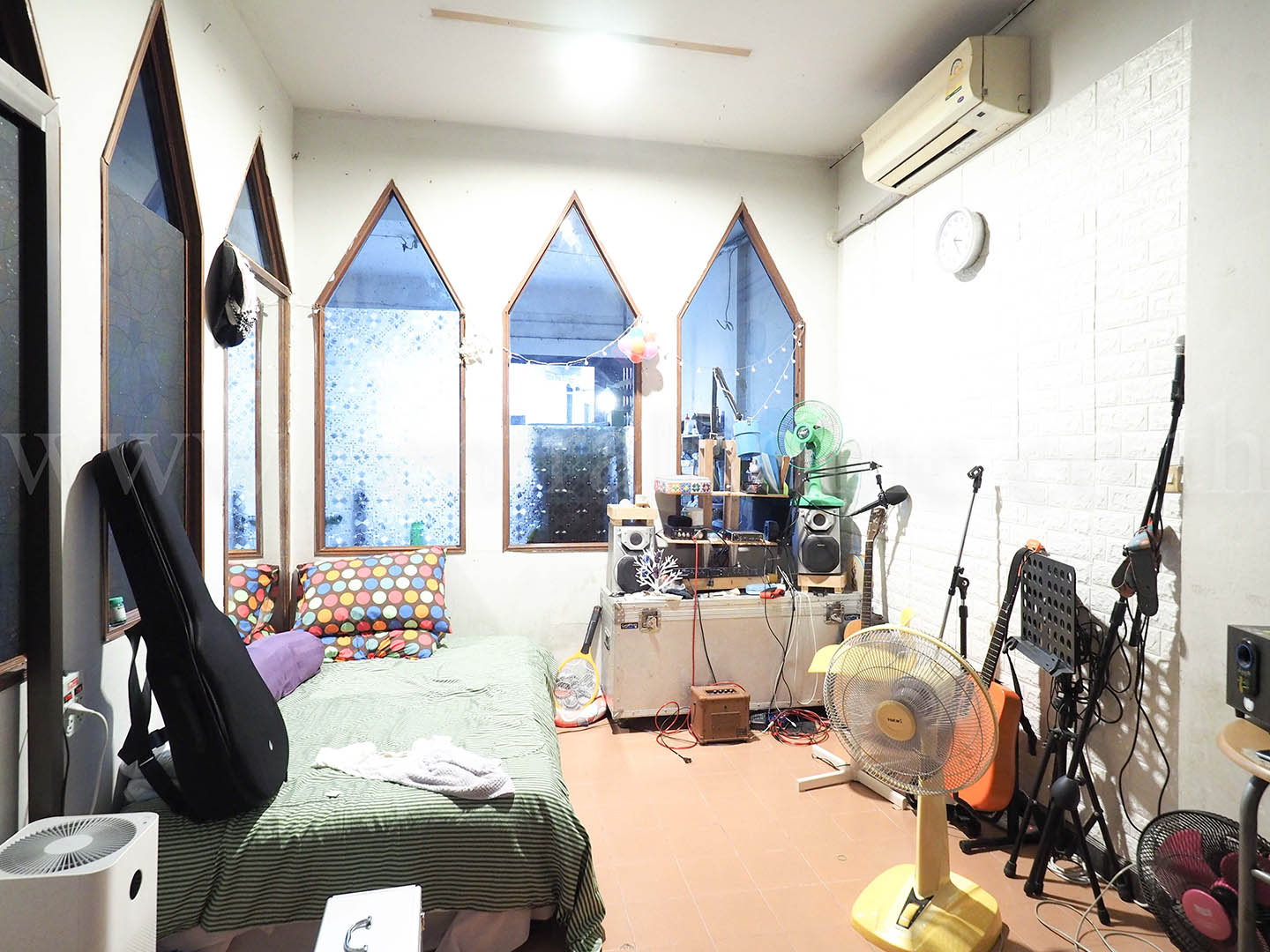 ตึกแถว ประชาชื่น 24 ห้องริม