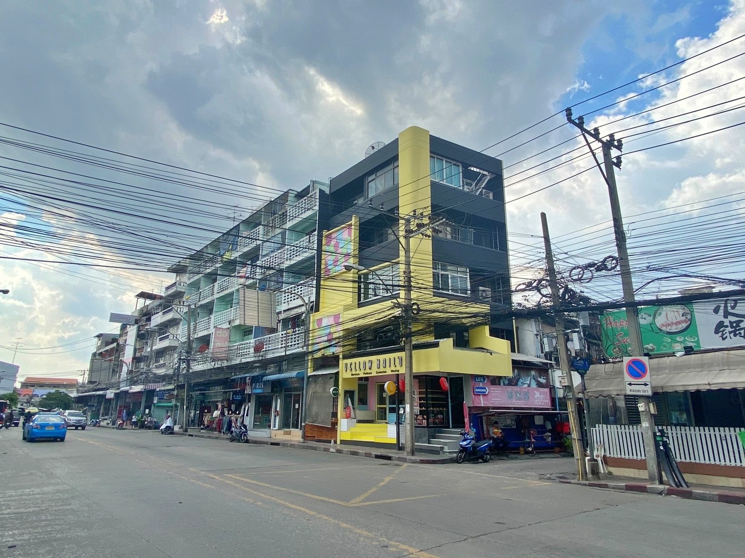 เซ้งด่วน‼️ ร้านทำเล็บ+ทำผม #ใหญ่ที่สุดในห้วยขวาง #สี่แยกห้วยขวาง