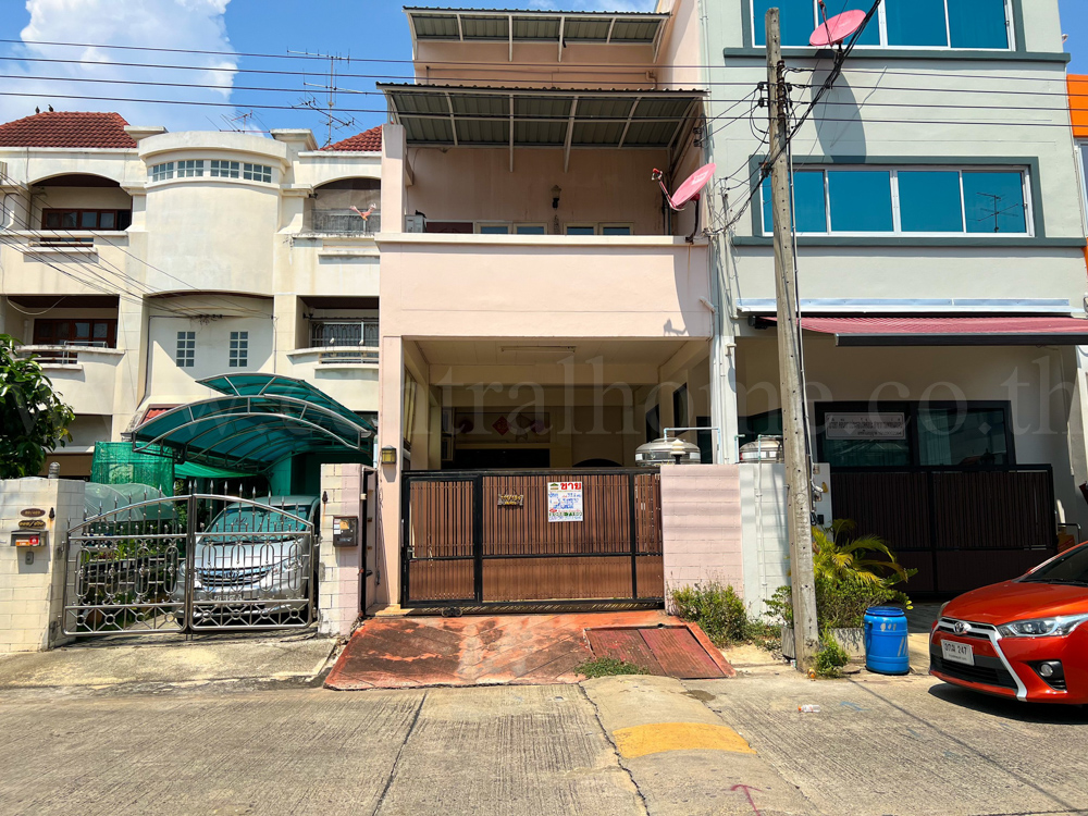  ทาวน์โฮม หมู่บ้าน แฮปปี้แลนด์ วิลล์ ลาซาล 32