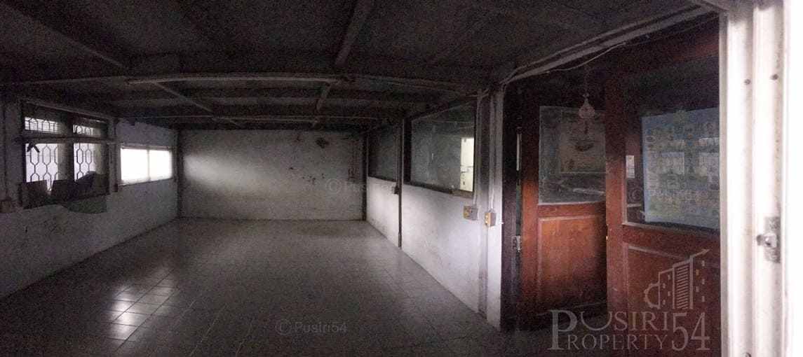 ขายโรงงาน ขนาด 204 วา เดินทางง่าย ใกล้ 3เส้นหลัก สาย 3 , สาย 4 , เพชรเกษม พื้นที่ใช้สอยเพิ่มขึ้น สะดวกขนของขึ้นชั้น2 ด้วยลิฟต์ไฟฟ้า - KK2662S